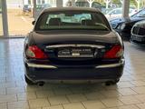 Jaguar X-Type 2.5 V6 Executive - blaue Jaguar X-Type