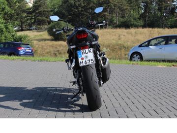 Honda CB750 Hornet e-Clutch *inkl. Zubehör