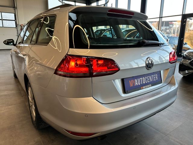 Volkswagen Golf VII Variant Trendline BMT *Navi*