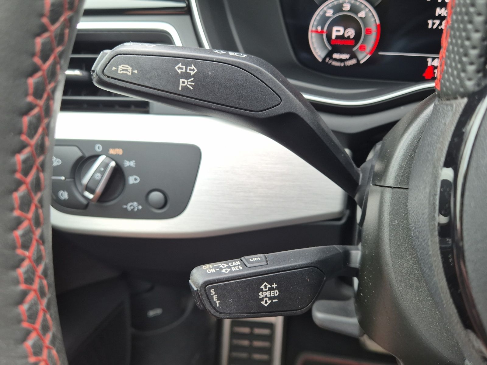 Fahrzeugabbildung Audi A4 Avant 50 TDI quattro S-line Standhzg. Matrix