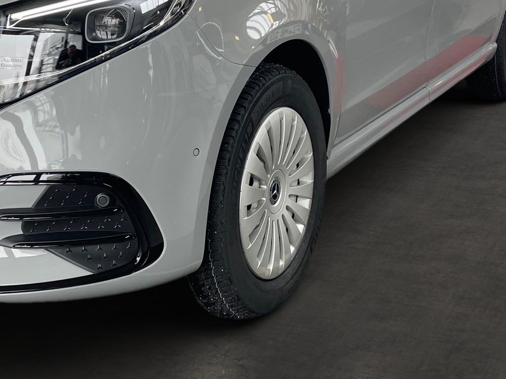 Fahrzeugabbildung Mercedes-Benz V 300 d 4MATIC AVANTGARDE Lang BURM AMG-LINE STH