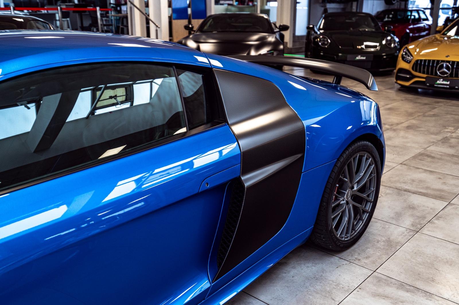 Audi R8 LMX V10 5.2 FSI 570 ch • Série limitée n° 10/99 • 13 400 km • Carbone • Céramique • B&O