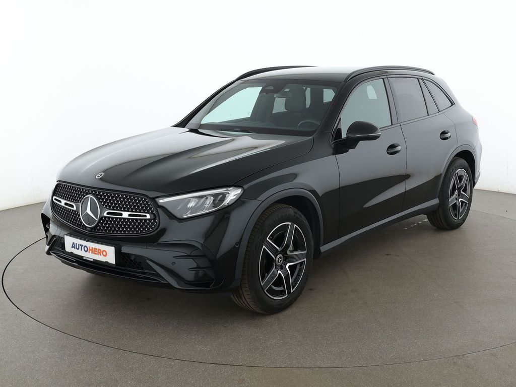 Image of Mercedes-Benz GLC 300