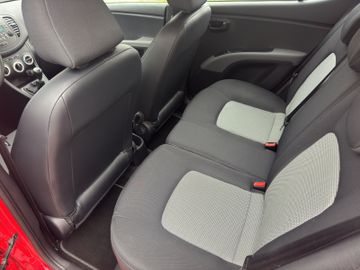 Hyundai i10 Edition+ Sitzhzg+Klima Tüv neu, Bild 20