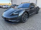 Porsche Taycan 4 S - Porsche Taycan: Automatik
