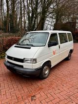 Volkswagen T4 Transporter 1,9 TD 9 Sitze, AHK - Volkswagen T4 mit Diesel-Antrieb: Kleinbus, 9 Sitzer