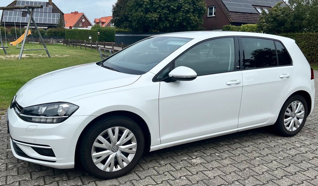 Image of Volkswagen Golf