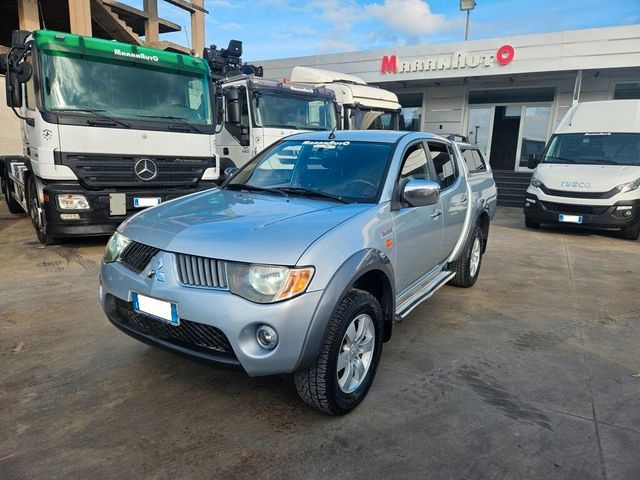 Mitsubishi L200 2.5 DI-D/136CV Double Cab Invite