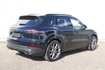 Porsche Cayenne - 5