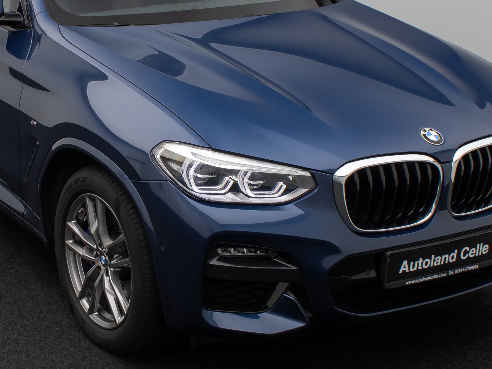 Fahrzeugabbildung BMW X3 xD30d M Sport HUD Kamera DAB Alarm AHK 19Zoll