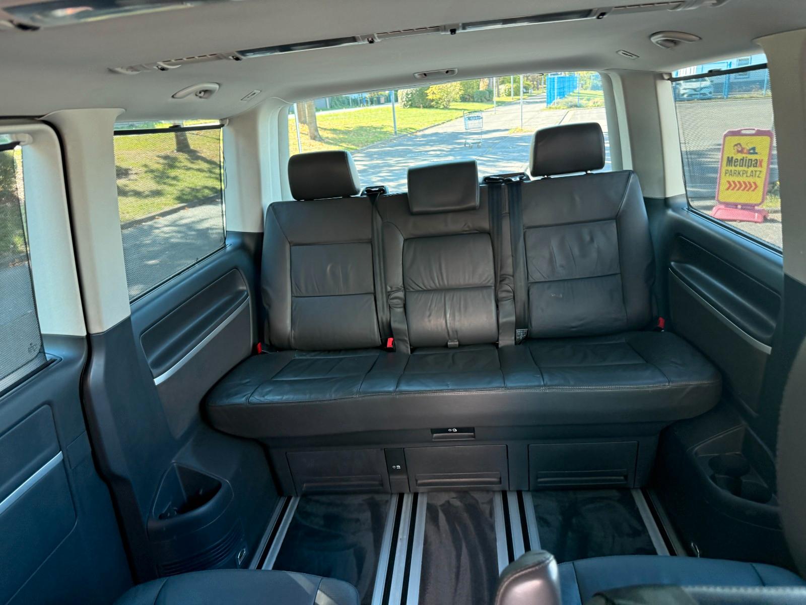 Volkswagen T5 Multivan 2.0 TDi Multivan Highline Automatik
