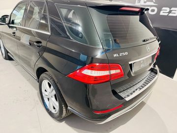 Mercedes ML 250 - 4