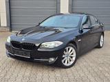 BMW 528i Leder Navigation Schiebedach Automatik - BMW 528 aus 2010: 528i
