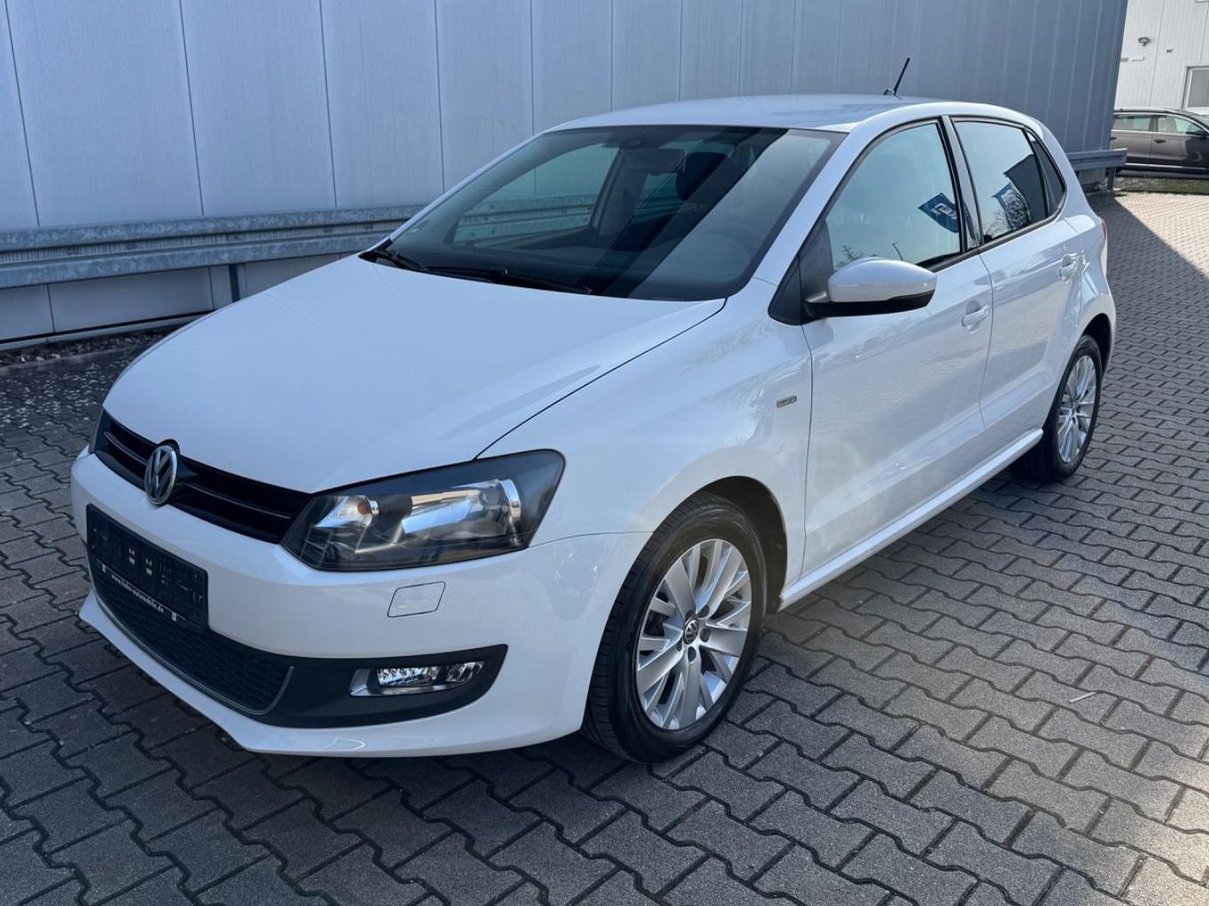 Volkswagen Polo V 1.2 TDI Life Navi Tempomat SHZ 1 Hand