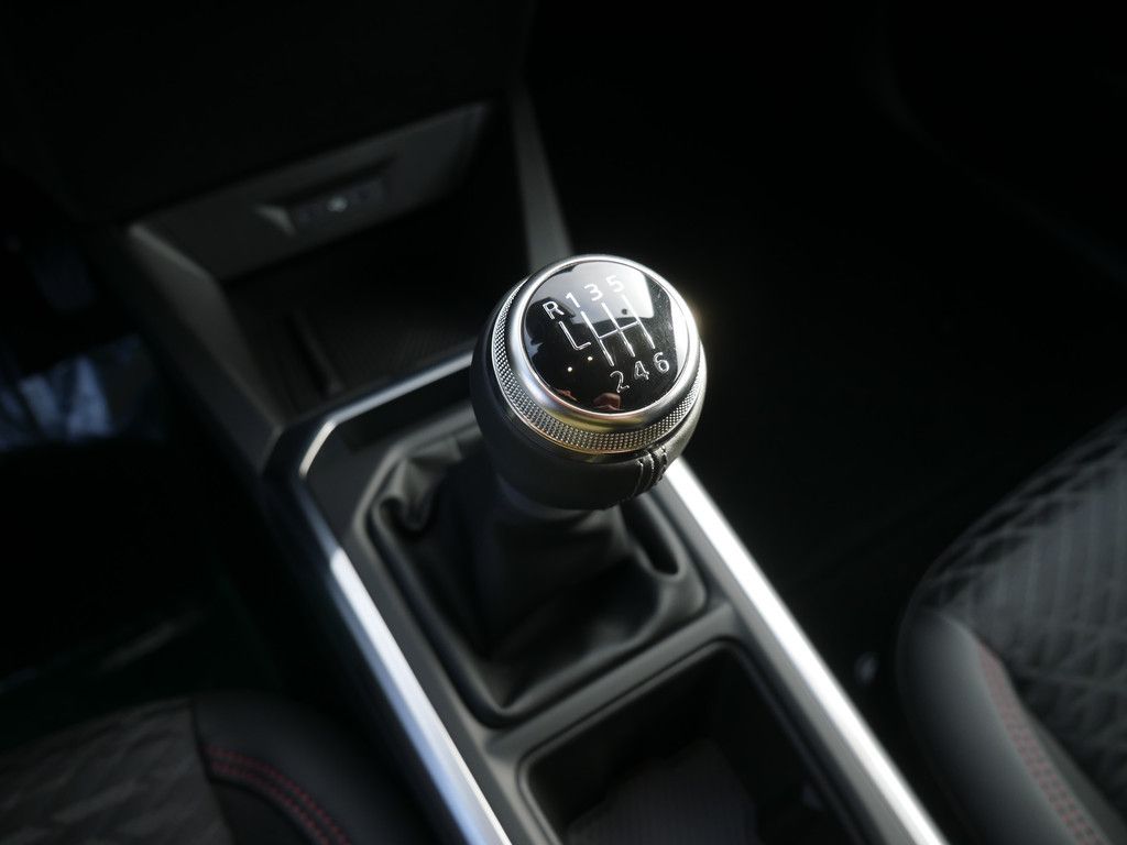 Fahrzeugabbildung Renault Clio Techno TCe 115