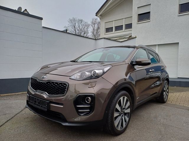 Kia Sportage Platinum Edition 4WD/Leder/Panorama