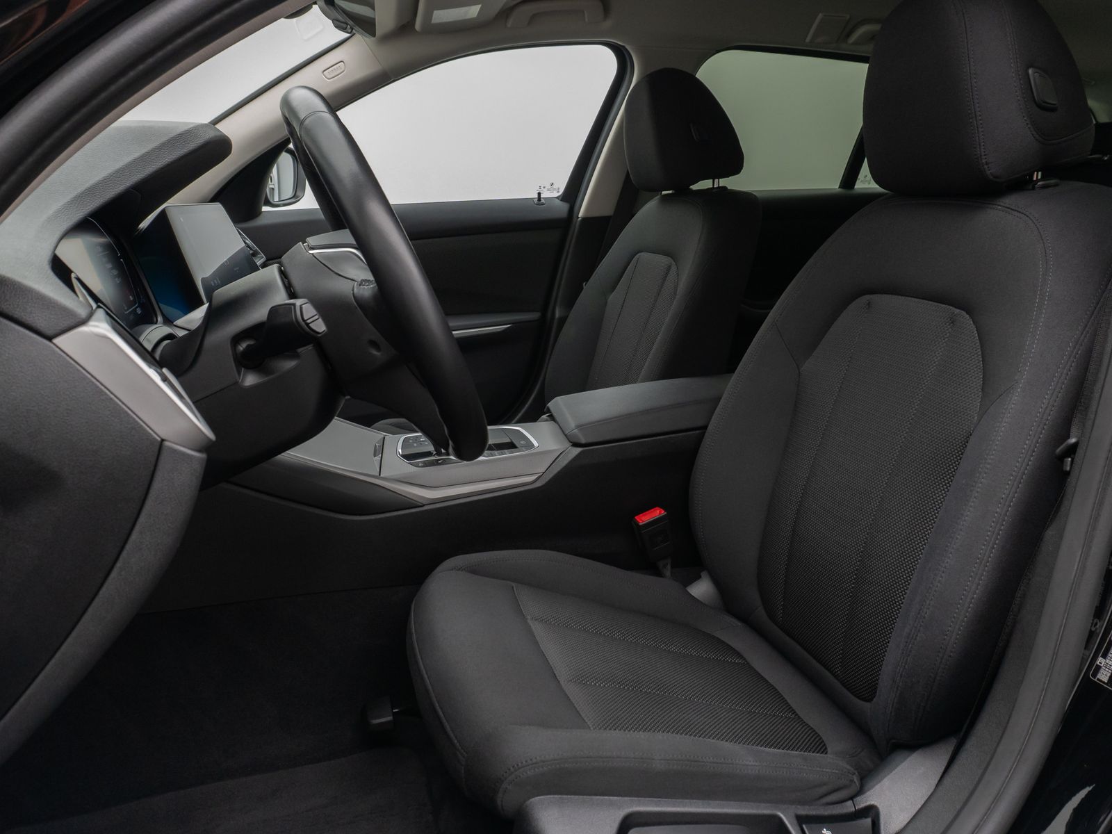 Fahrzeugabbildung BMW 320d DAB CockPitPr Lordos PDC Geschwindigkeitsre