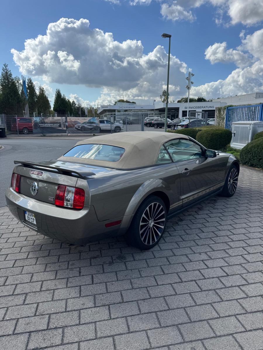 Ford Mustang Cabrio / TAUSCH MÖGLICH