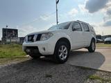 Nissan Pathfinder 2.5 dCi Sport Platinum - Nissan Pathfinder PLATINUM