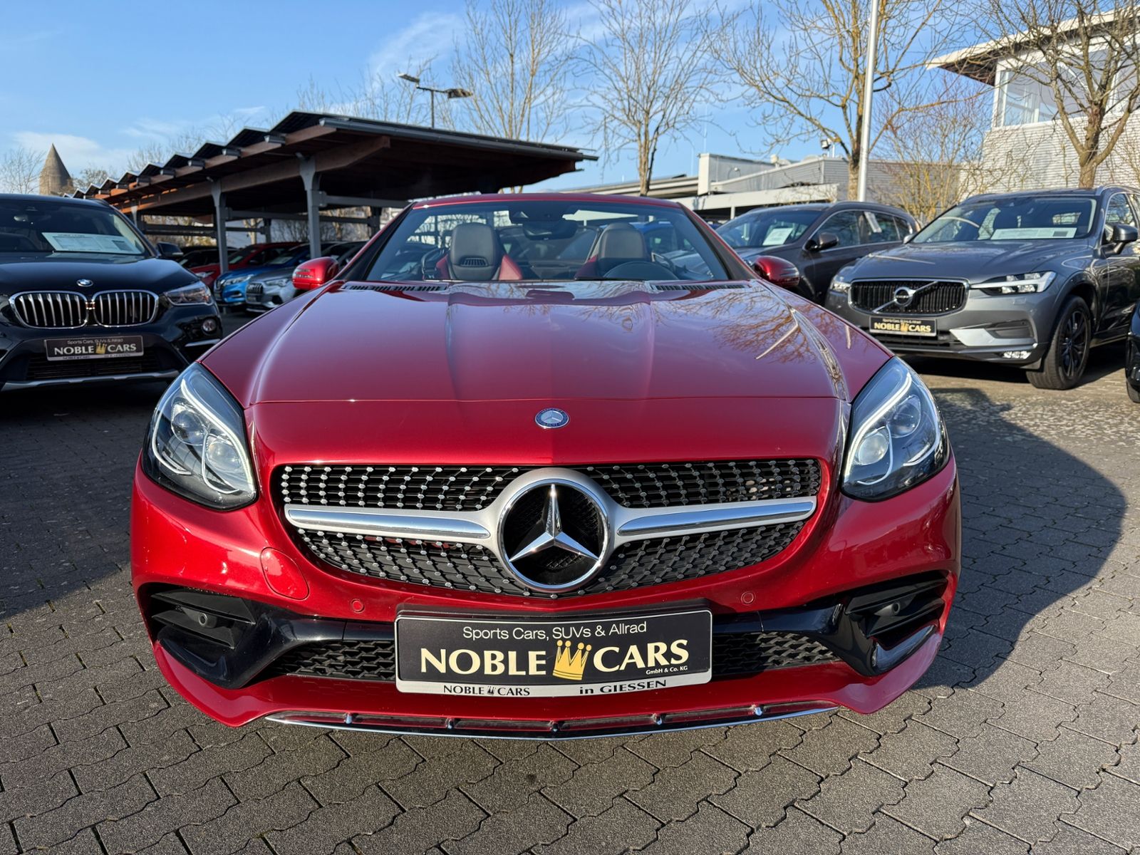 Fahrzeugabbildung Mercedes-Benz SLC 200 Roadster LED NAVI ALU