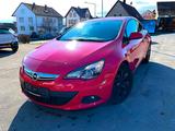 Opel Astra J GTC Basis SPORT/KLIMAAUTOM/LENKRADH/NAVI - Opel Astra mit Diesel-Antrieb: Gtc