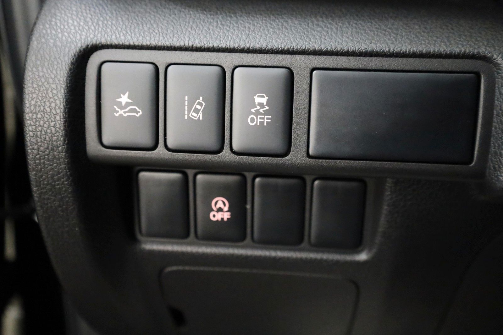 Fahrzeugabbildung Mitsubishi Eclipse Cross Diamant Edition+ Led,Kamera,ACC