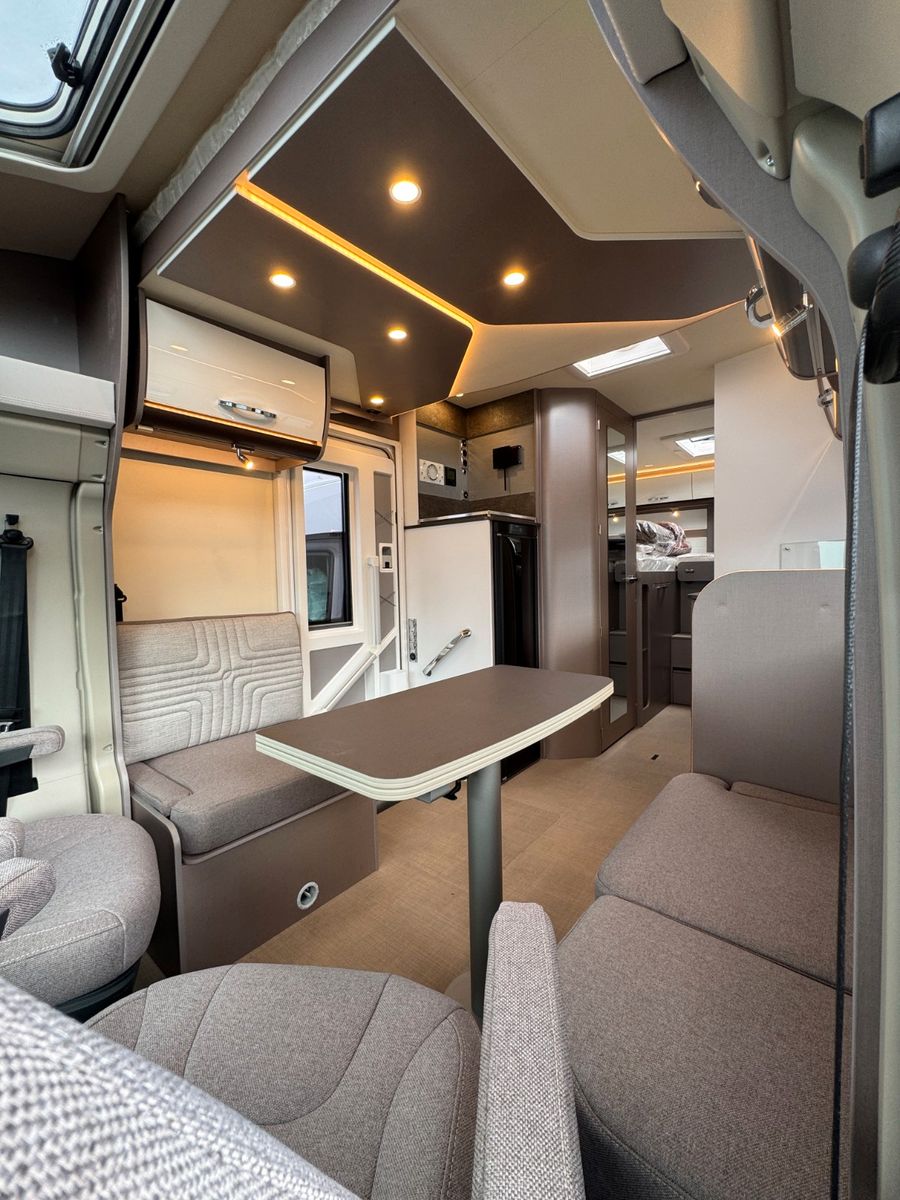 Fahrzeugabbildung Bürstner Lyseo TD 727 G Harmony Line - SIE SPAREN -28%!