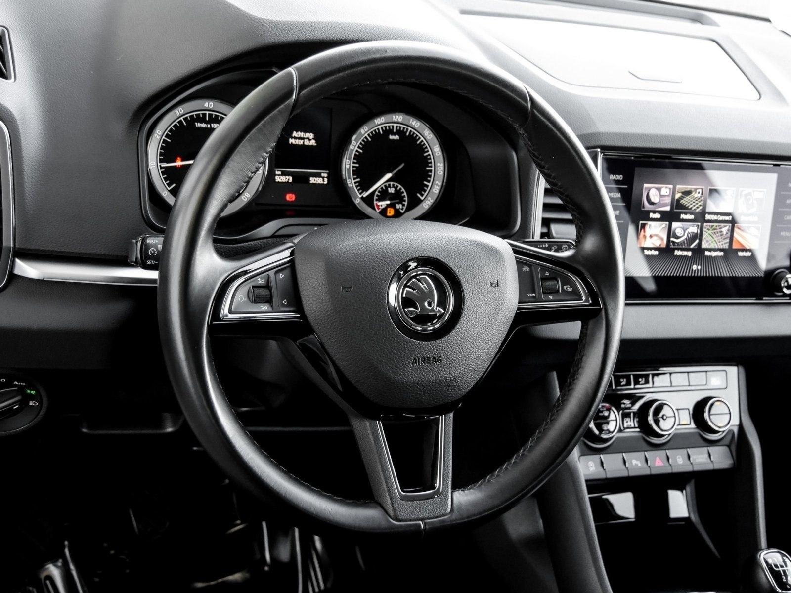 Skoda Karoq Drive 125 NAVI LED Sound Syst. PDC V+H LM, миниатюра 9