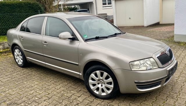 Skoda Superb 2.0 TDI PD DPF Comfort Comfort tüv Neue 