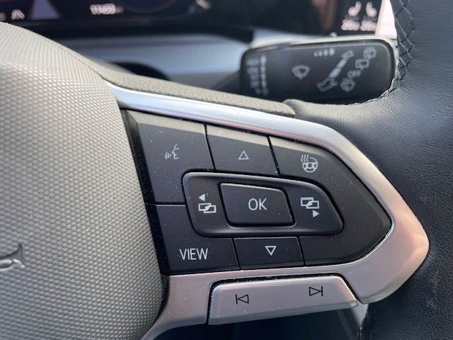 Golf Variant 1.5 TSI Active  Navi digitales Cock