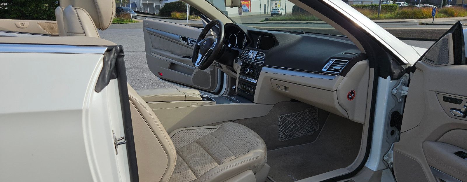 MERCEDES-BENZ E 500 Cabrio AMG Paket 360° V8 A207 Facelift