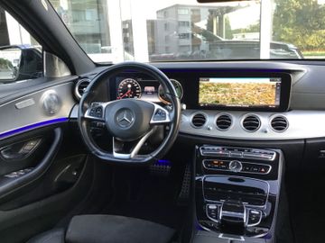 Mercedes E 220 - 9