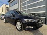 Volkswagen Passat 1.8TSI Memory AHK NaVI PDC - Volkswagen Passat: 1.8