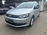 Volkswagen Sharan Style 2,0Liter/7 Sitze/El.Schiebetüre - Volkswagen Sharan mit Benzin-Antrieb: Kleinbus, 2.0