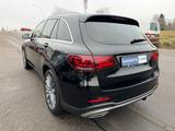 Mercedes-Benz GLC 400 d 4Matic AMG-Line Navi MBeam ACC AHK 1.H - Mercedes-Benz GLC 400: Schwarz