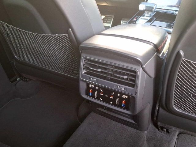 RS Q8 4.0 TFSI QUATTRO TIPTRONIC