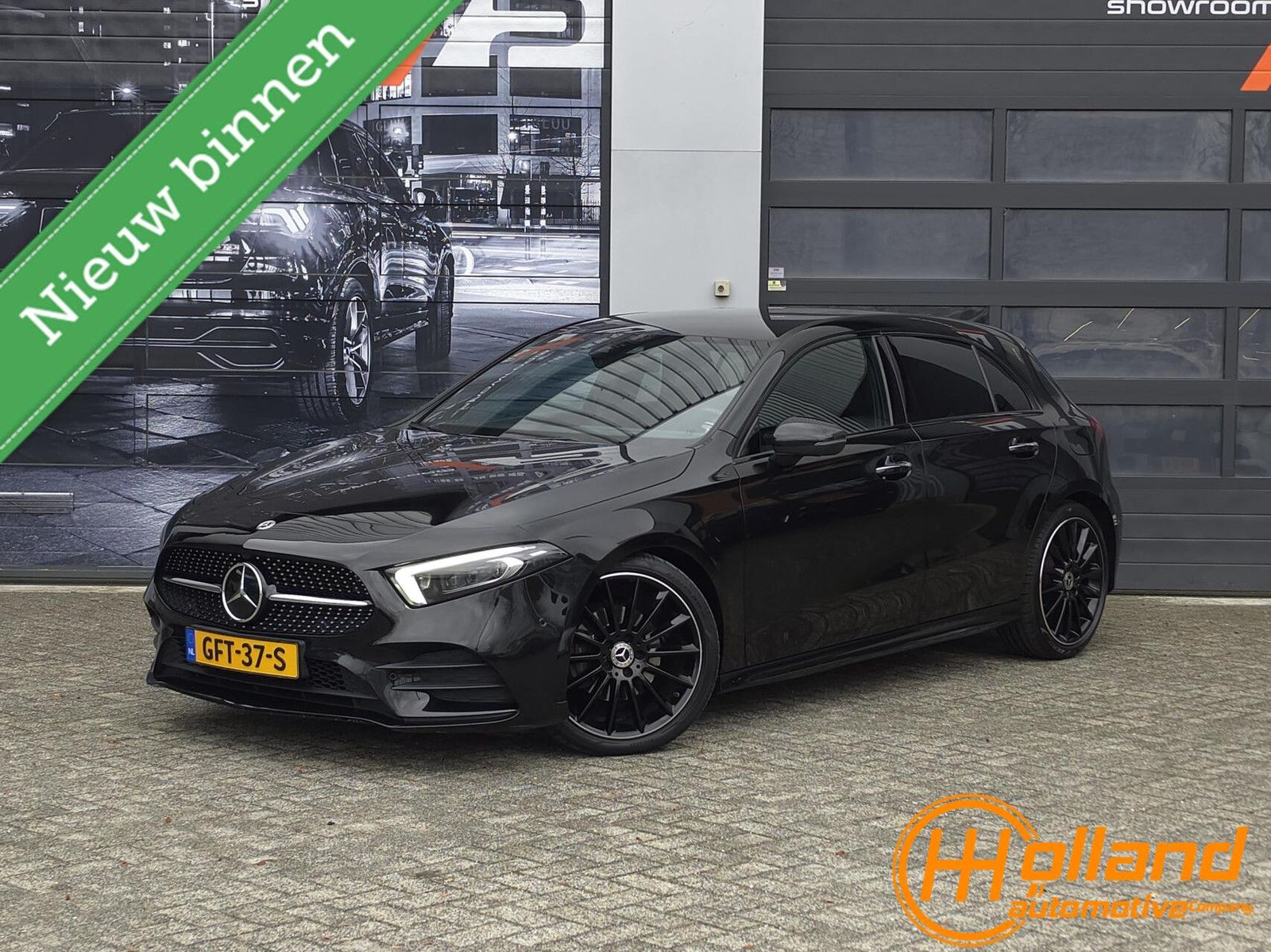 Mercedes-Benz A-klasse 180 d AMG Line|NIGHTPACK|DISTRONIC|360C