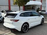 Skoda Enyaq 80X SportLine AHK EHK Pumpe Matr Navi Pano - Skoda Gebrauchtwagen in Marburg