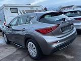 Infiniti Q30 1.5d FWD Sport - Infiniti Q30 Gebrauchtwagen