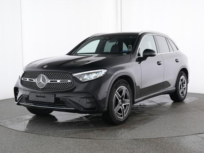 Mercedes-Benz GLC 200 4M AMG ADV+PANO+AHK+DISTR+MEMORY+WI-PAKE