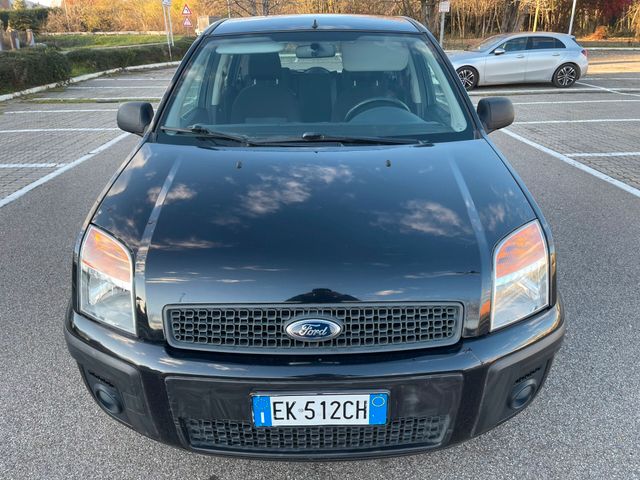 Ford Fusion UAV 1.4 16V 5p.