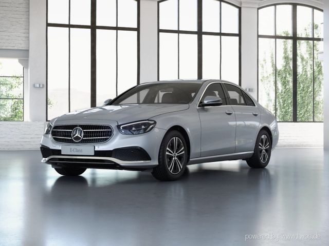 MERCEDES-BENZ E 220 d AVANTGARDE DISTRONIC STH. SITZKLIMA HUD