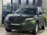 Skoda Kodiaq TSI Active Navi Sitzheizung PDC Abneh.AHK - Skoda Kodiaq: Active