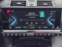 Fahrzeugabbildung DS Automobiles DS 7 1.6 E-Tense 225 Bastille + LEDER & PANO