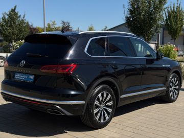 Volkswagen Touareg - 10