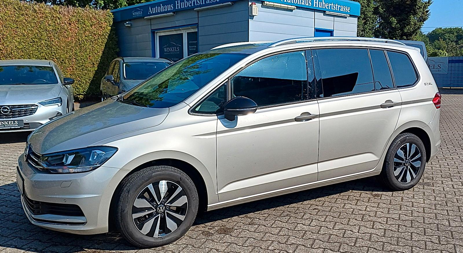 Volkswagen Touran Goal DSG-Klimaaut-Navi-Kamera-AHKschwenkb