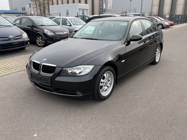 BMW 320 Baureihe 3 Lim. 320i*2.Hand*