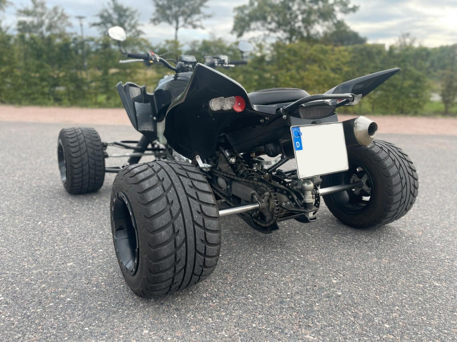 Yamaha YFM 2015 — салон