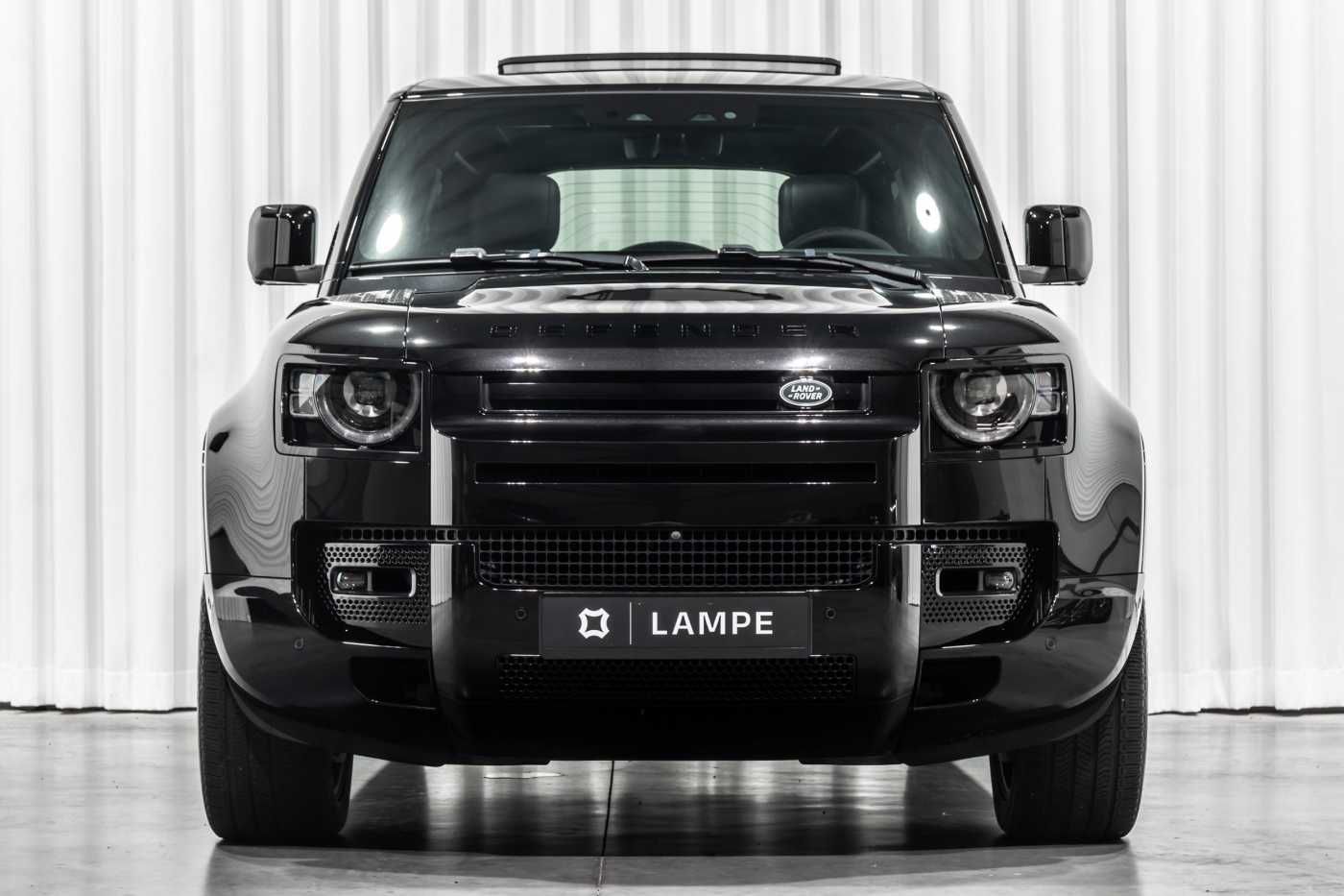 Land Rover Defender 90 P525 V8 Full Black Trekhaak Pano HUD imagem 2