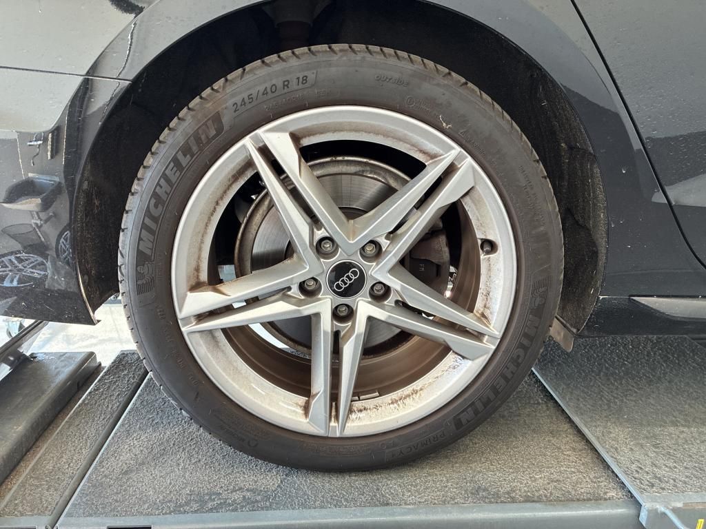 Audi A4 - Bild 17